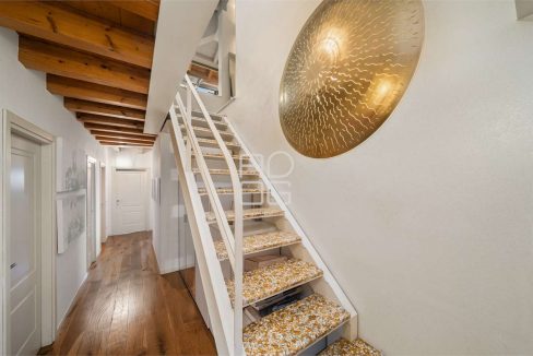 imm_69783-20251120102948-1280-_Watermark_png_mc