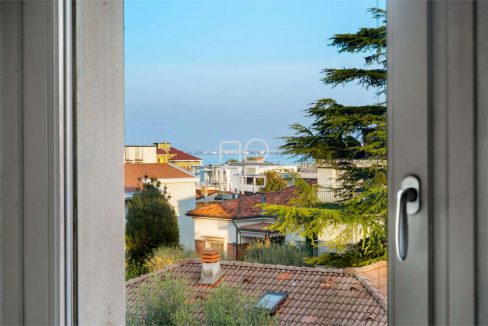 imm_69789-20251120103019-1280-_Watermark_png_mc