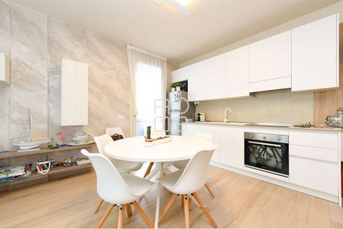 imm_69793-20251122092349-1280-_Watermark_png_mc