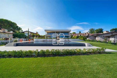 imm_68749-20251204121902-1280-_Watermark_png_mc