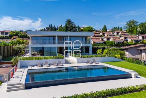 imm_68757-20251204121856-1280-_Watermark_png_mc