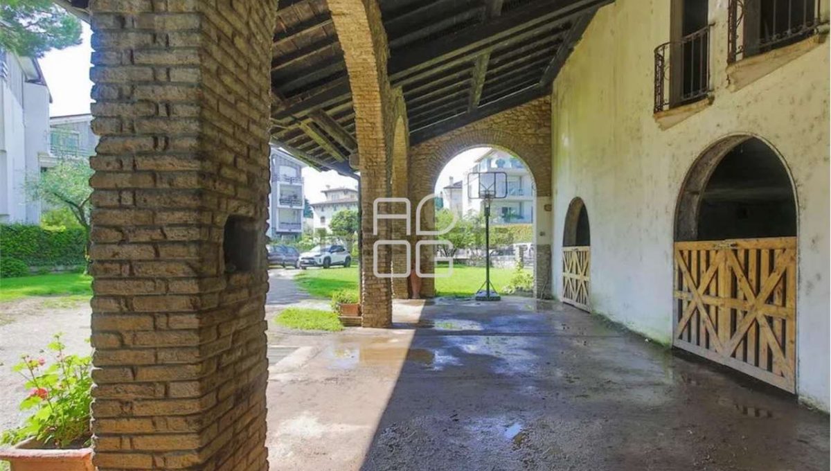 imm_70002-20251202095414-1280-_Watermark_png_mc