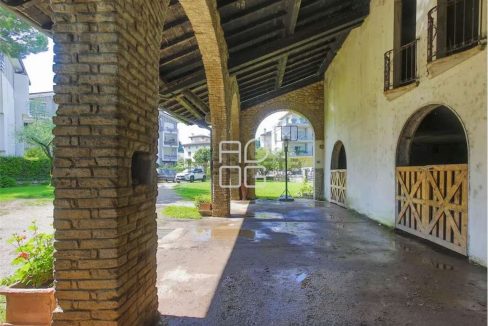 imm_70002-20251202095414-1280-_Watermark_png_mc