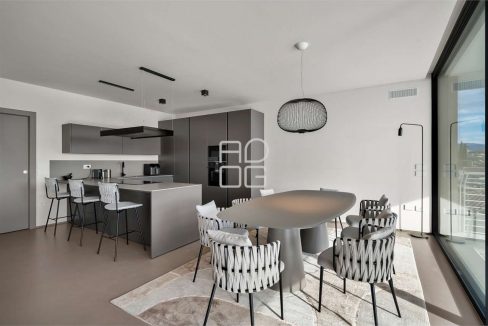 imm_70020-20251204121801-1280-_Watermark_png_mc