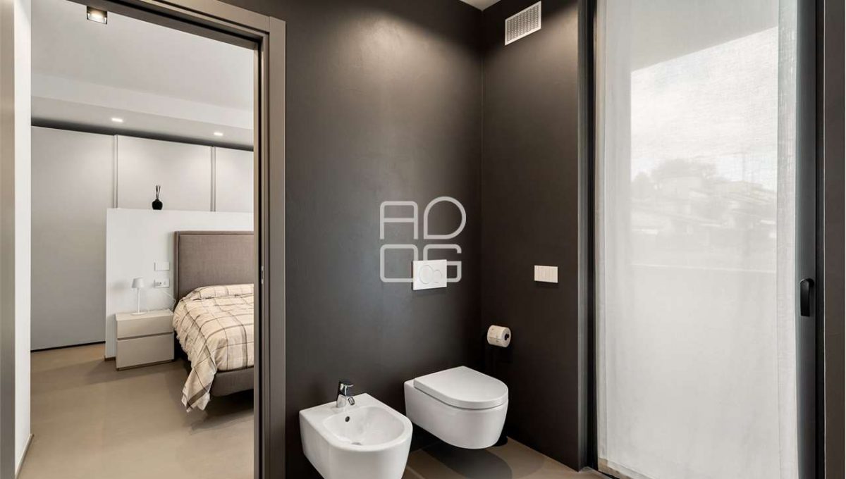 imm_70031-20251204121833-1280-_Watermark_png_mc