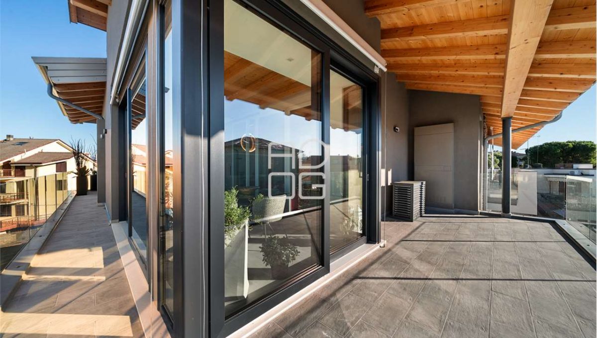 imm_70051-20251205161345-1280-_Watermark_png_mc