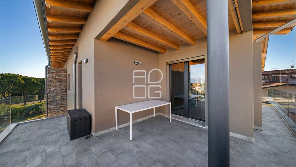 imm_70065-20251205161334-1280-_Watermark_png_mc