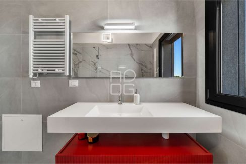 imm_70073-20251205161028-1280-_Watermark_png_mc