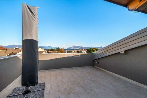 imm_70083-20251205160954-1280-_Watermark_png_mc