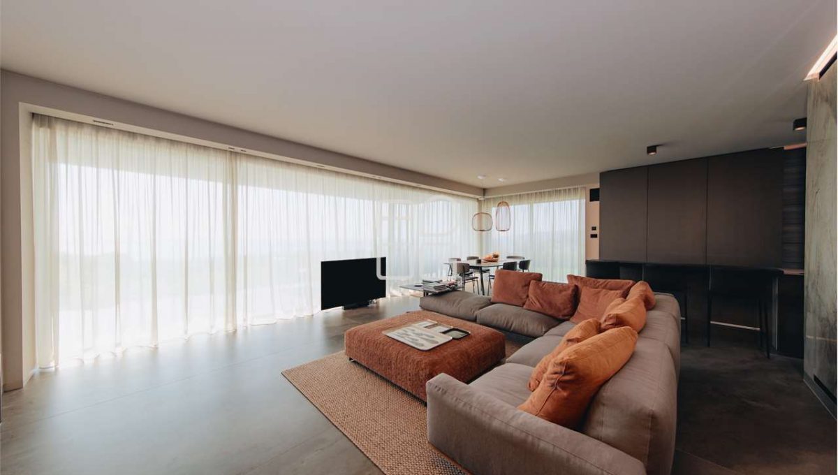 imm_70342-20251215074127-1280-_Watermark_png_mc