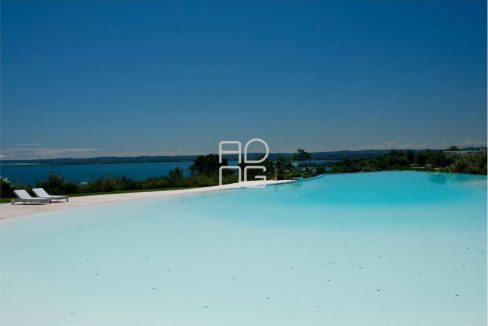 imm_70455-20251215153118-1280-_Watermark_png_mc