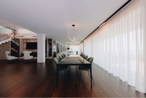 imm_70471-20251215174408-1280-_Watermark_png_mc