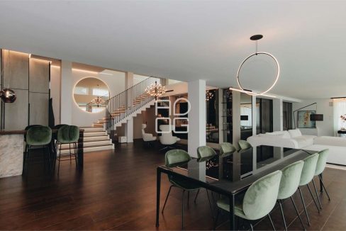 imm_70474-20251215174502-1280-_Watermark_png_mc