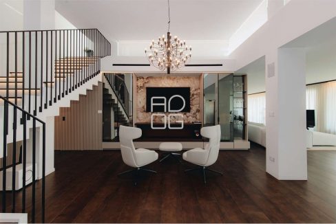 imm_70478-20251215174518-1280-_Watermark_png_mc