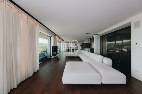 imm_70486-20251215174340-1280-_Watermark_png_mc