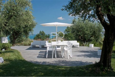 imm_70490-20251215175001-1280-_Watermark_png_mc