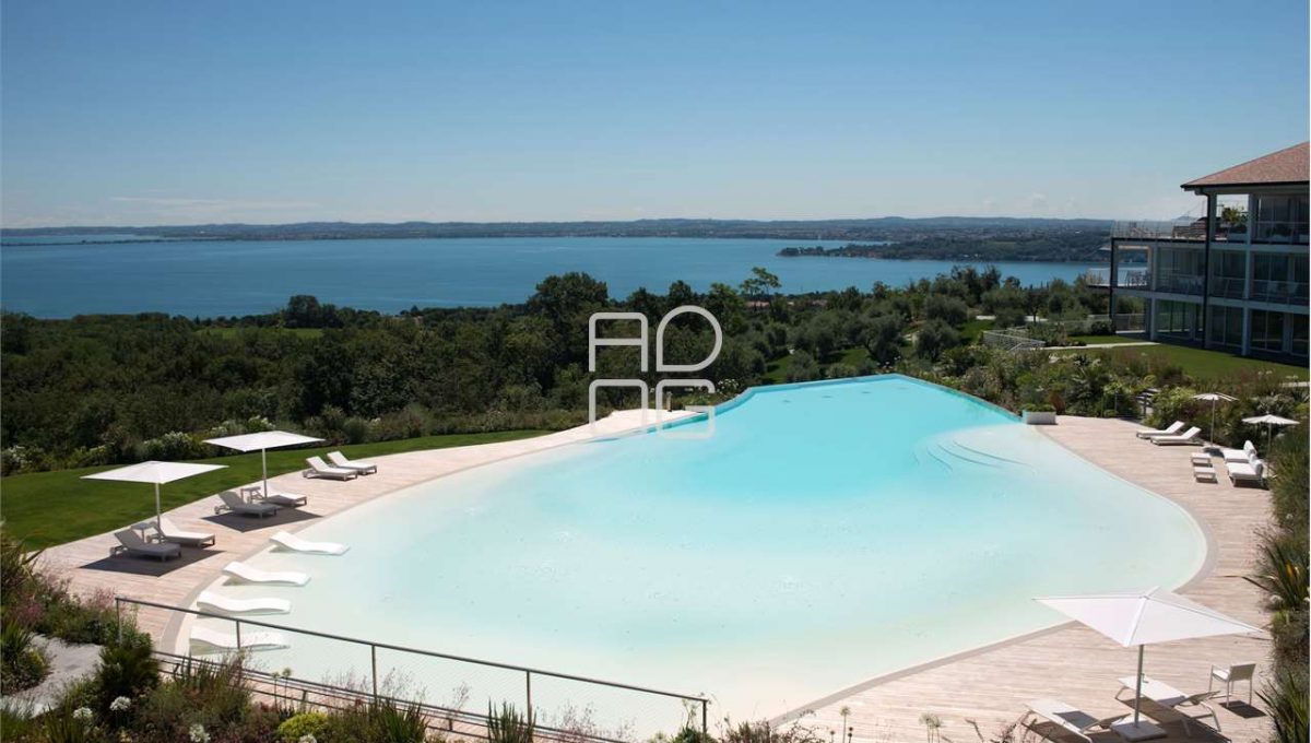 imm_70529-20251215175038-1280-_Watermark_png_mc