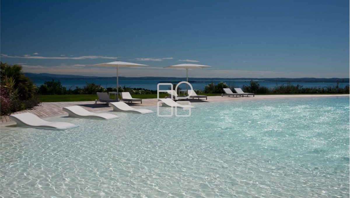 imm_70549-20251215181048-1280-_Watermark_png_mc