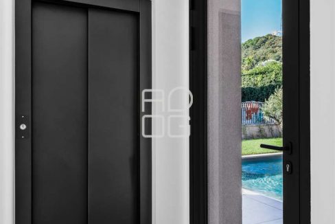 imm_70715-20251222194255-1280_Watermark_png_mc