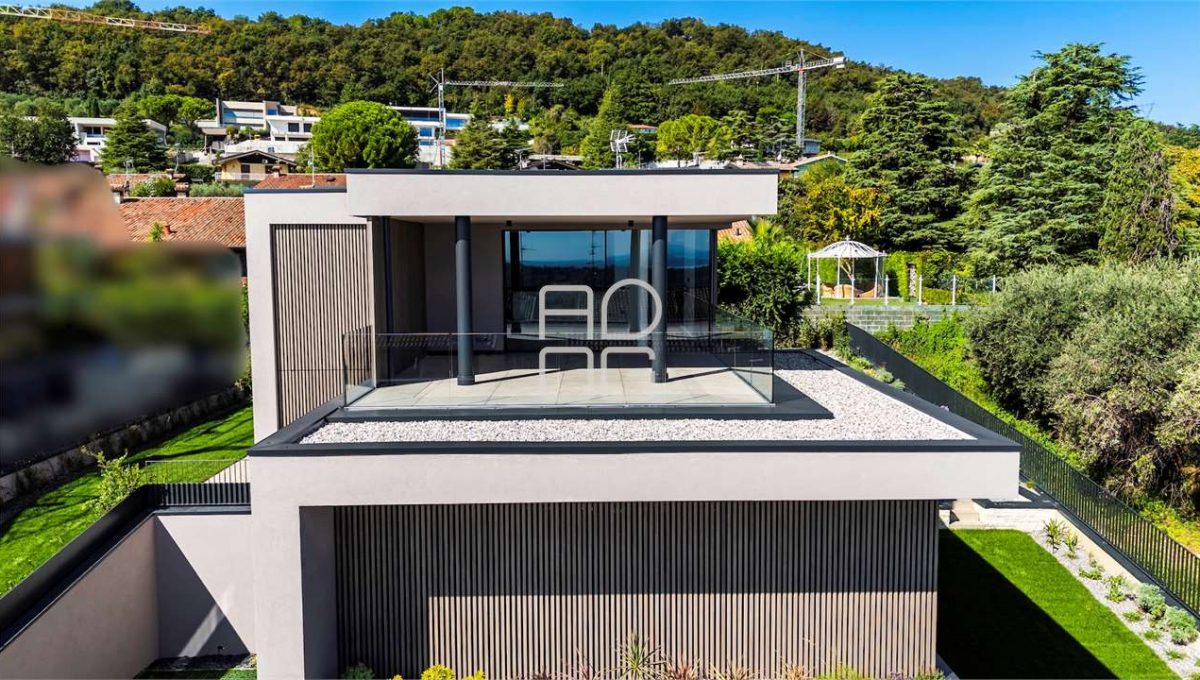 imm_70723-20251222194600-1280-_Watermark_png_mc