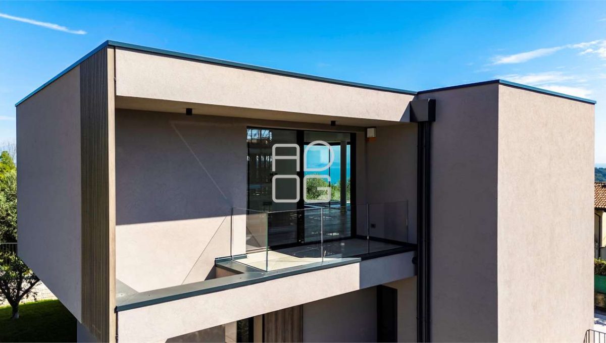 imm_70727-20251222215606-1280-_Watermark_png_mc