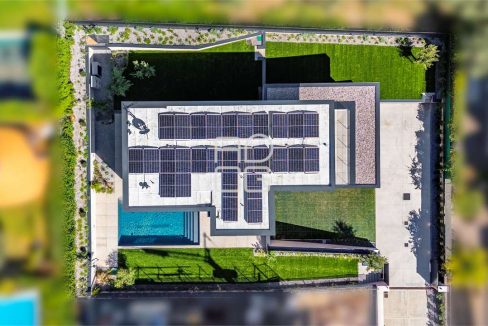 imm_70729-20251222194643-1280-_Watermark_png_mc