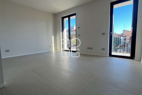 imm_70828-20251230094525-1280_Watermark_png_mc