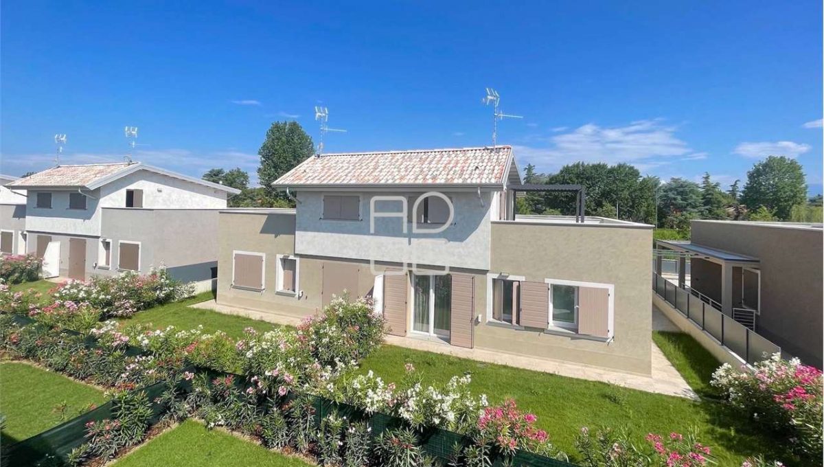 imm_63283-20250313201408-1280-_Watermark_png_mc