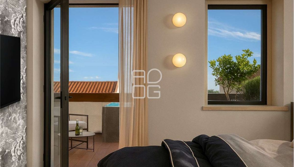 imm_68627-20250905181058-1280-_Watermark_png_mc