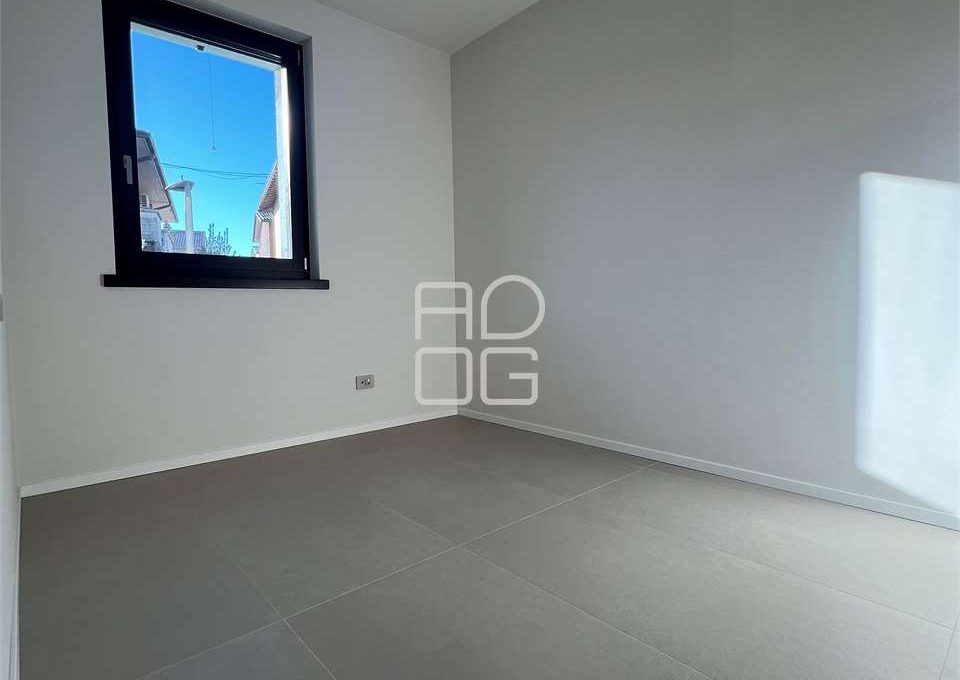 imm_70824-20251230094746-1280_Watermark_png_mc