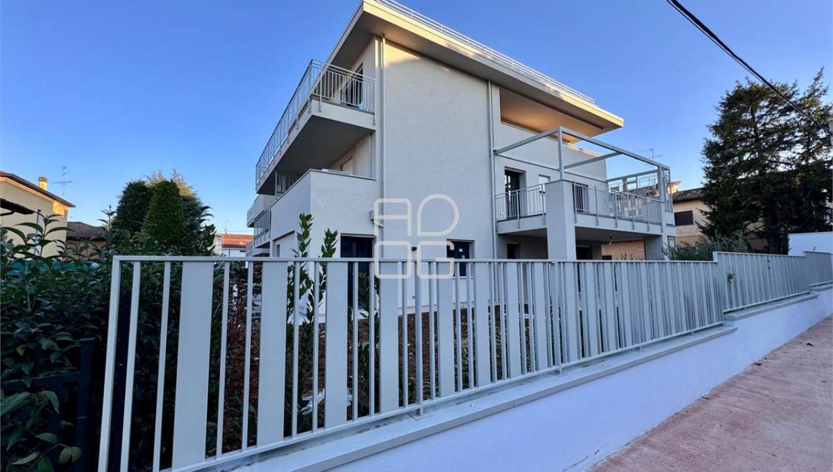 imm_64212-20260330144828-1280-_Watermark_png_mc