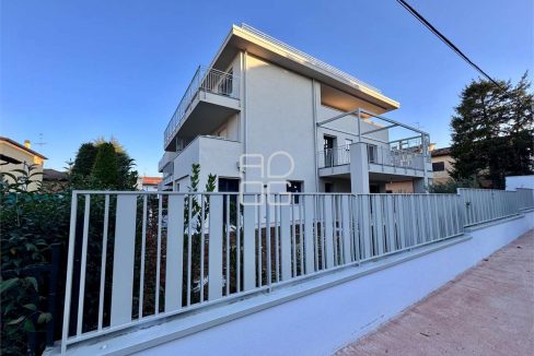 imm_64212-20260330144828-1280-_Watermark_png_mc