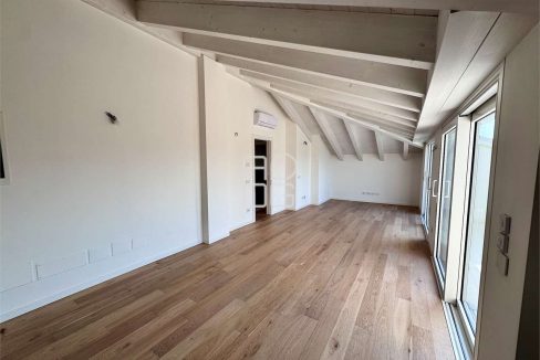 imm_66183-20260321111903-1280-_Watermark_png_mc