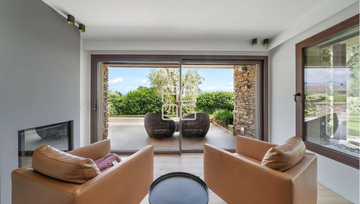 imm_66778-20250617084424-1280-_Watermark_png_mc