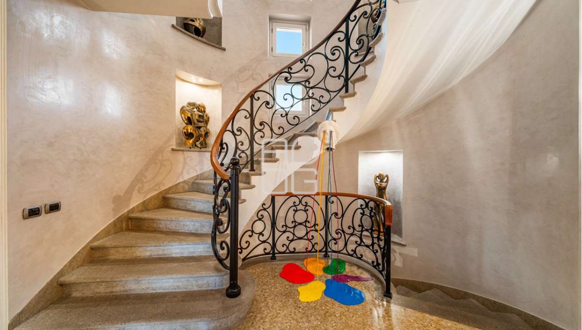 imm_72090-20260303084927-1280-_Watermark_png_mc