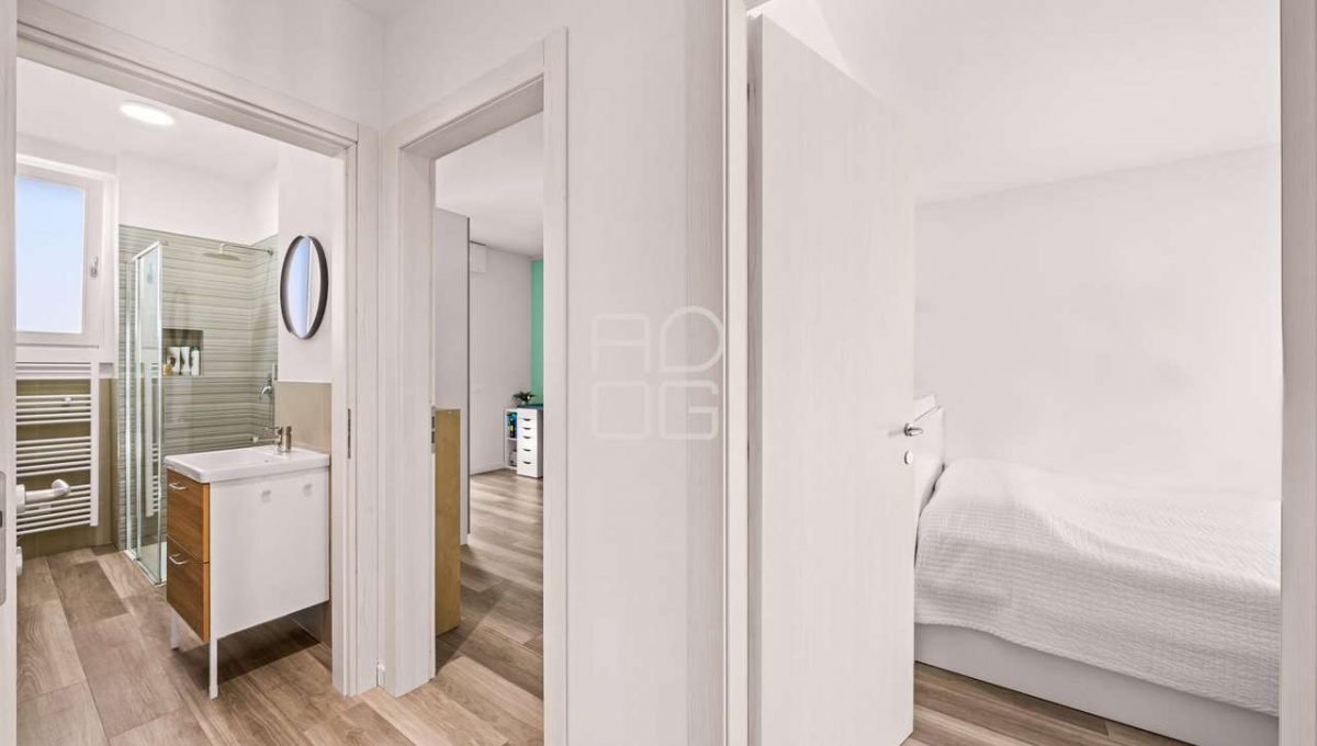 imm_72580-20260327144437-1280-_Watermark_png_mc