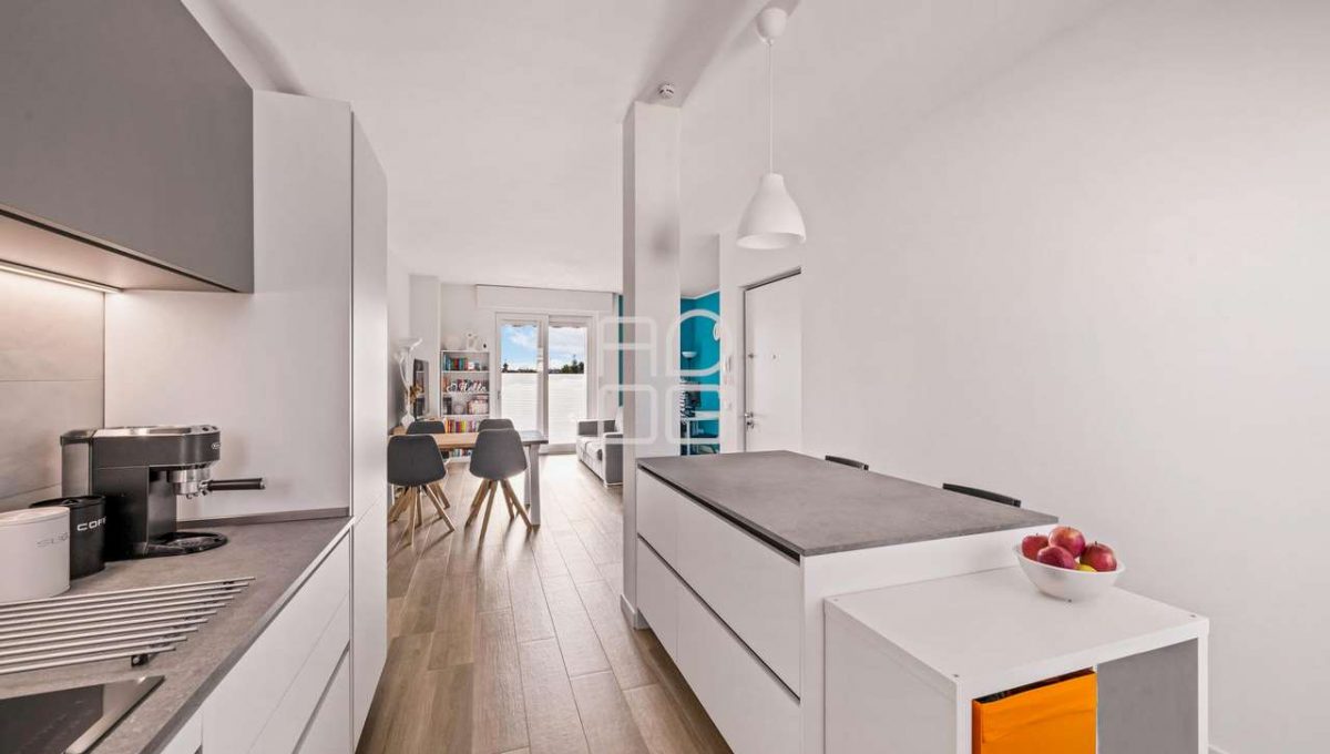 imm_72584-20260327144344-1280-_Watermark_png_mc