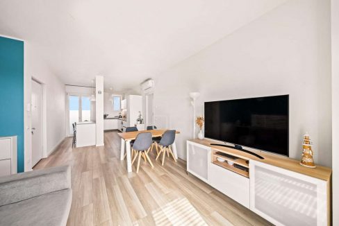 imm_72587-20260327144401-1280-_Watermark_png_mc