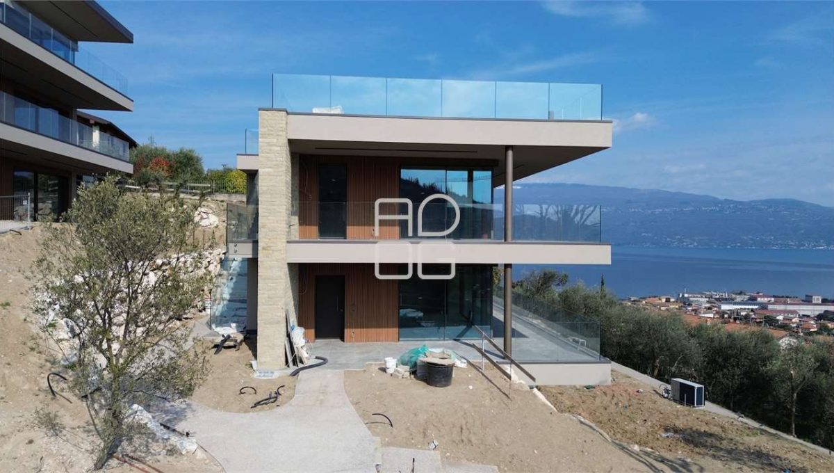 imm_72650-20260328073221-1280-_Watermark_png_mc