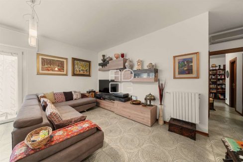 imm_72875-20260330101507-1280-_Watermark_png_mc