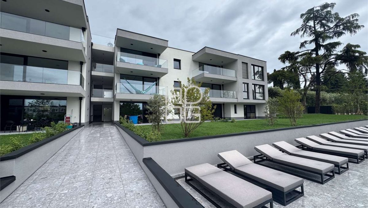 imm_65914-20260405234115-1280-_Watermark_png_mc