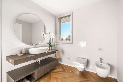 imm_69720-20260409071800-1280-_Watermark_png_mc