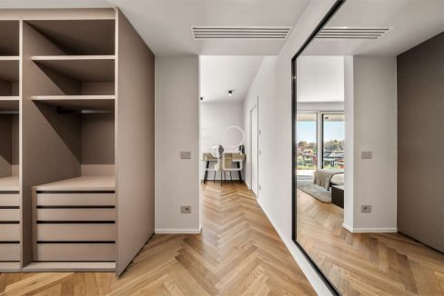 imm_69721-20260409071735-1280-_Watermark_png_mc