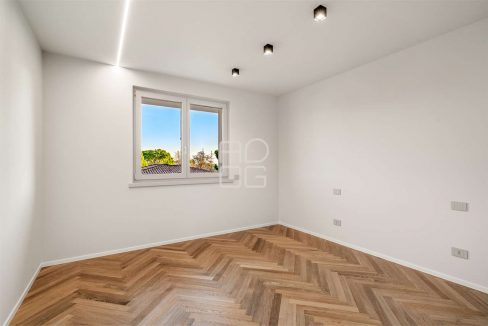 imm_69722-20260409071820-1280-_Watermark_png_mc