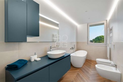 imm_69723-20260409071833-1280-_Watermark_png_mc