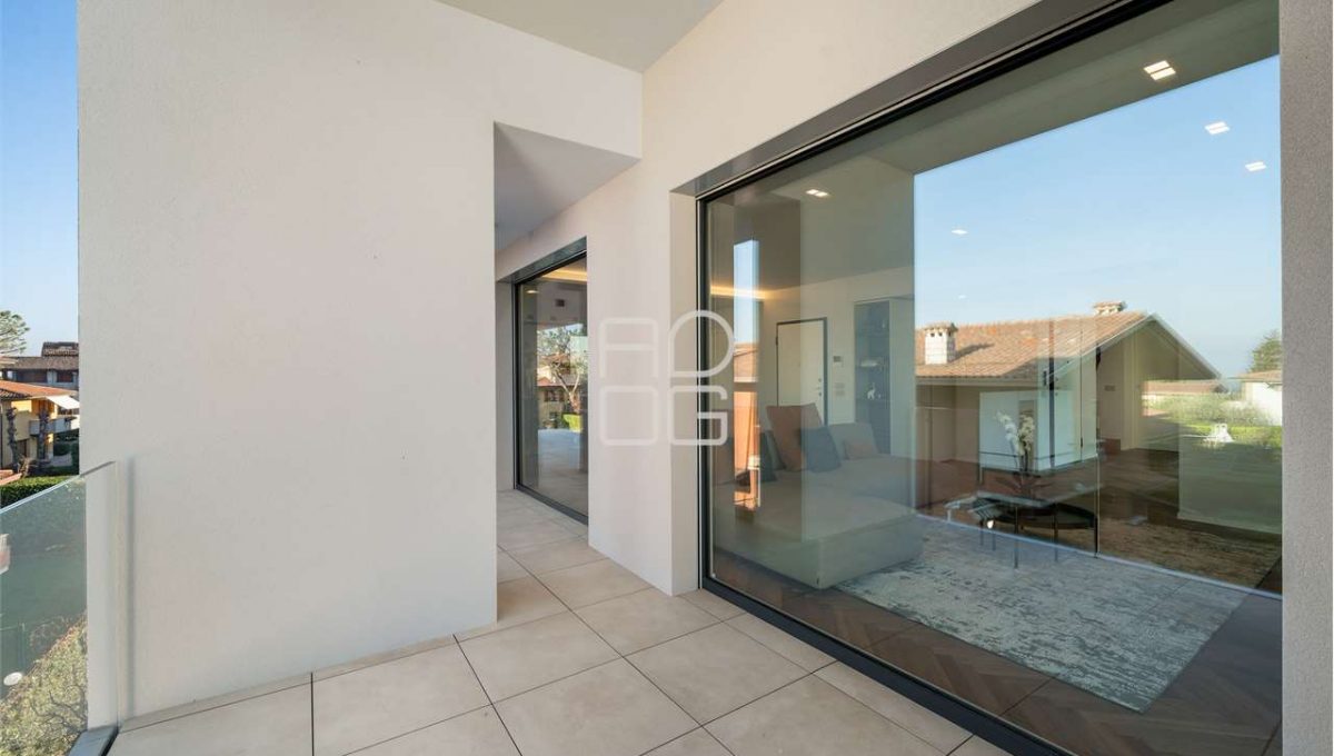 imm_69731-20260409071255-1280-_Watermark_png_mc