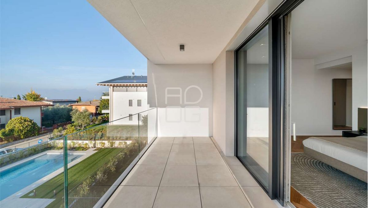 imm_69734-20260409071344-1280-_Watermark_png_mc