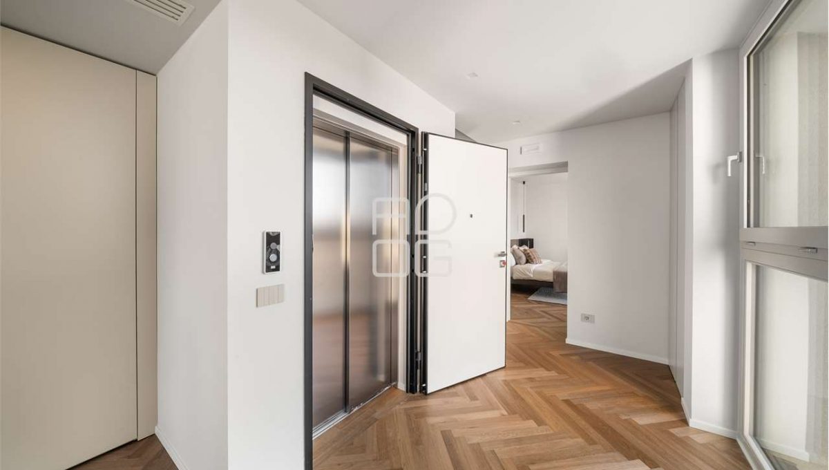 imm_69740-20260409071909-1280-_Watermark_png_mc