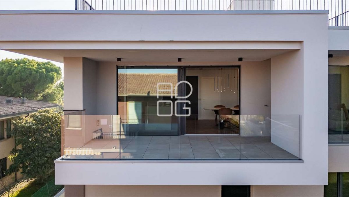 imm_69750-20260409072039-1280-_Watermark_png_mc