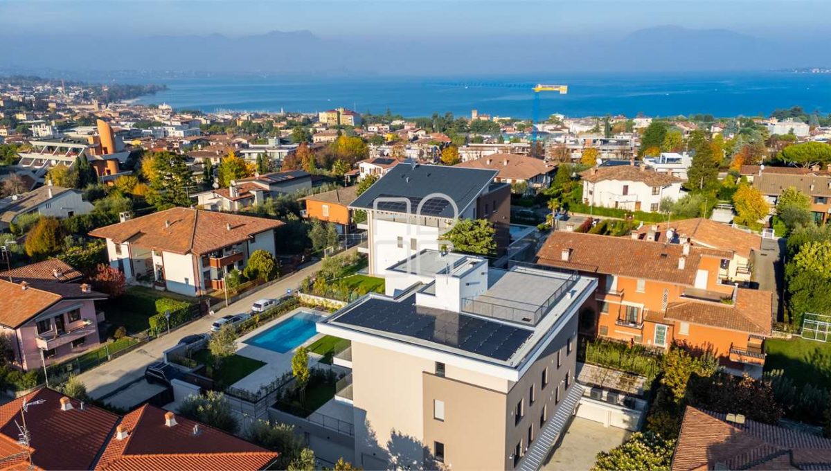 imm_69754-20260409072048-1280-_Watermark_png_mc